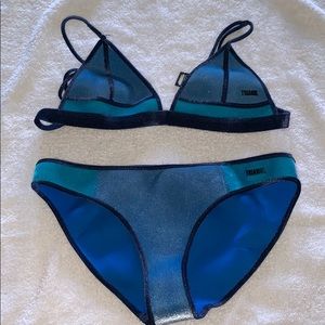 TRIANGL SWIMSUIT